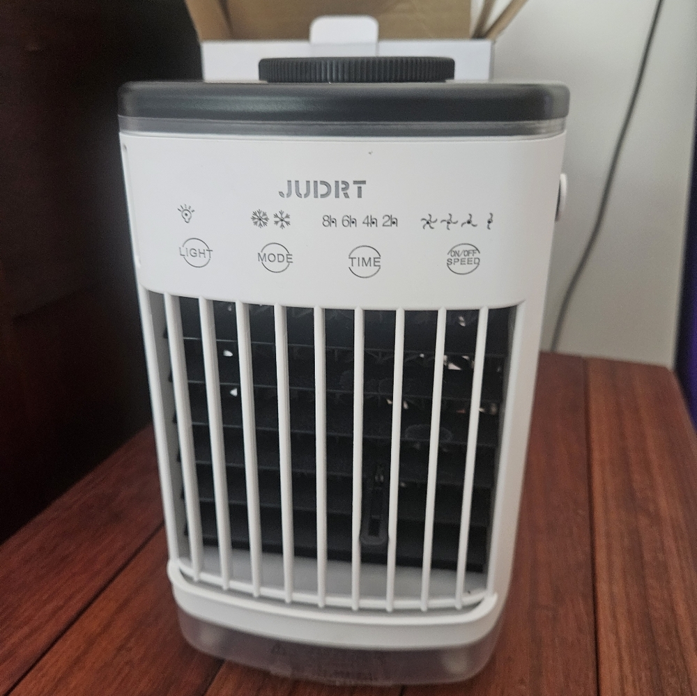 Judrt cooling fan